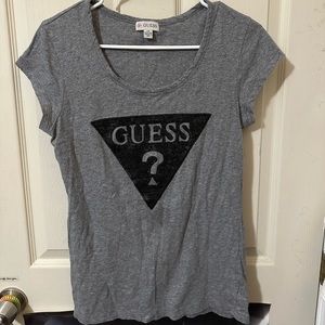 GUESS top